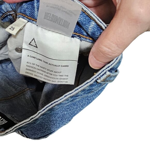 COPY - Reformation Val 90s Mid-Rise Straight-Leg Jeans Size 25( equals to size … - Picture 10 of 11